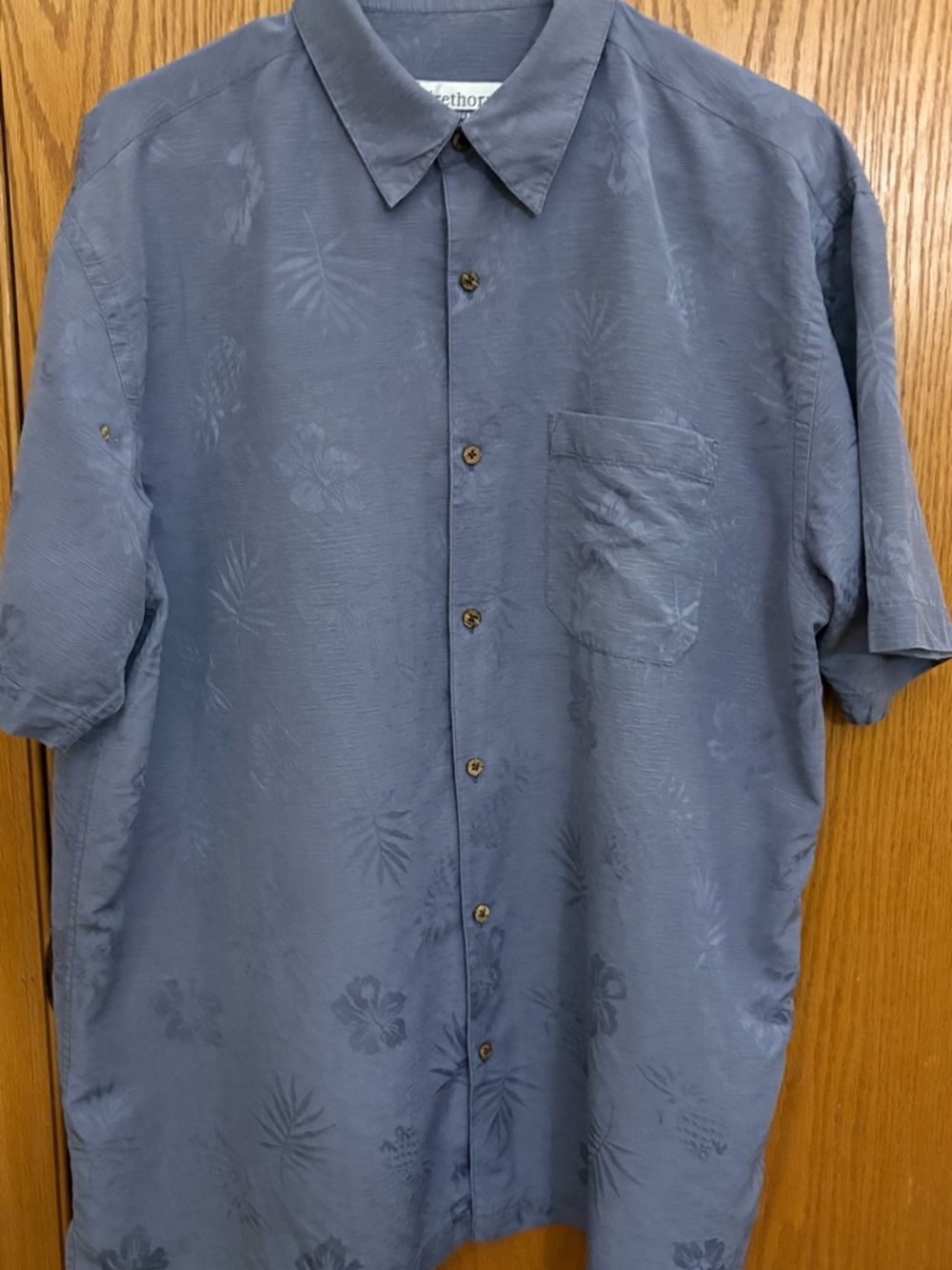 Men's Short-Sleeve Hawaiian Button-Down Shirt in Steel Blue/Gray - Picture 2 of 8